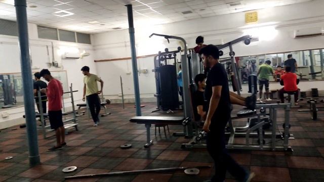 MNNIT campus tour🔥NIT Allahabad |New Girls hostel room, Internet Speed, Gym смотреть онлайн