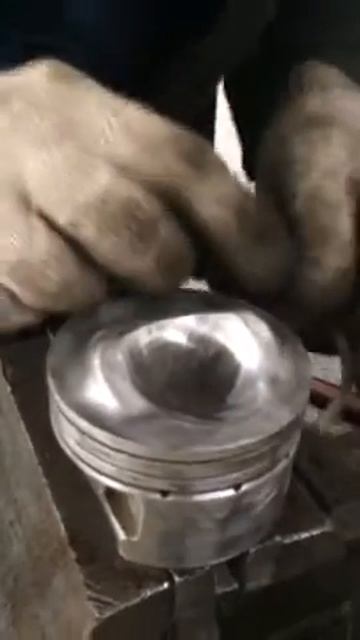 Чистка поршней 4g93 GDI смотреть онлайн