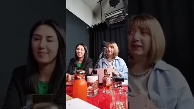 В уютной атмосфере прошёл Кофе Брейк на радиостанции ХИТ ФМ КМВ. Дали полезную информацию. смотреть онлайн