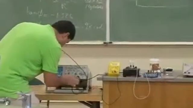 AC Circuits Example 6 Part 2 смотреть онлайн