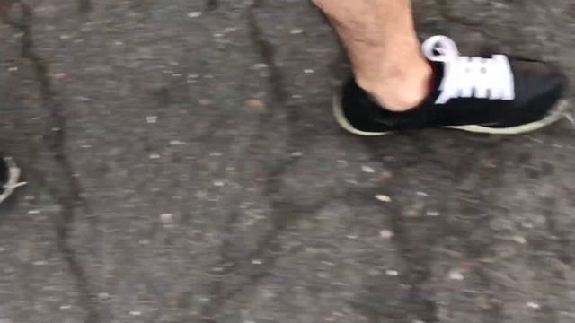 Taking A Walk In My Friend’s Vintage Adio Bam Skateboarding Shoes-2 смотреть онлайн