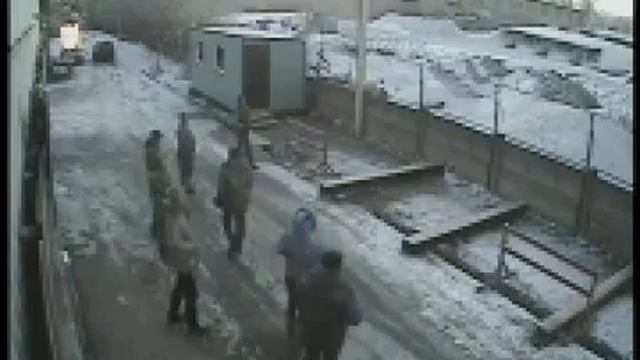 Метеорит Челябинск, запись камеры наблюдения, в конце ударная волна смотреть онлайн