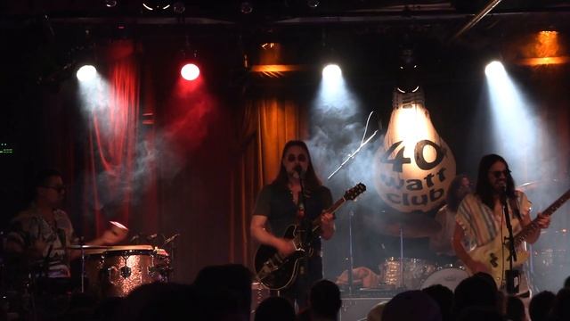 Bright Light Social Hour : Texas band @ The Fabulous 40 Watt 4/26/24 смотреть онлайн