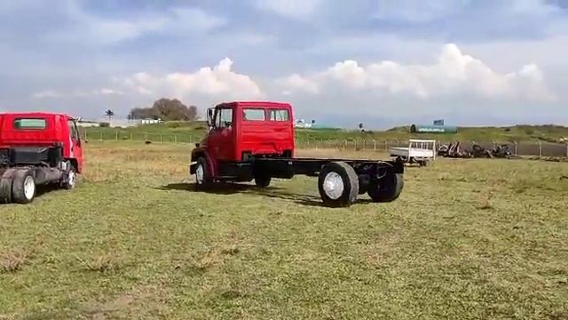 freightliner fl70 motor Mercedes 906 2001 370#12 prueba funcionamiento смотреть онлайн