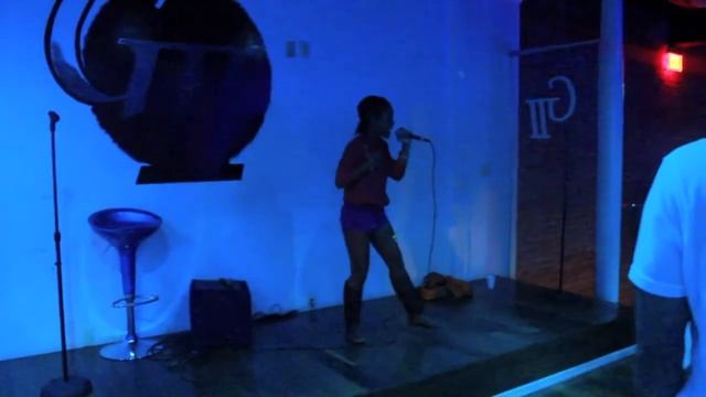 Elle Maxwell | A Day in the Life 8: G2 Lounge 10-19-11 смотреть онлайн