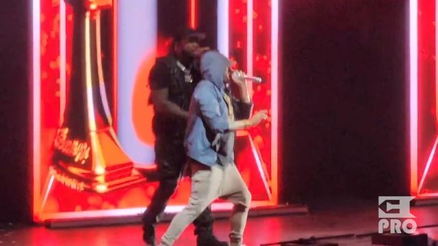 Eminem x 50 Cent - Crack a Bottle, Patiently Waiting (Full Multicam Performance @Detroit 09/17/2023 смотреть онлайн