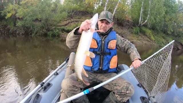 На рыбалку с отцом в Романово