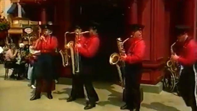 Дисней клуб + Заставка 'Винни Пух' 1998 [OUTRO] смотреть онлайн