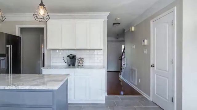 Coldwell Banker Wallace - 5051 Horsestall Drive смотреть онлайн