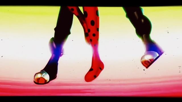 маринетт и Адриан превращение ♥️🌹🥰