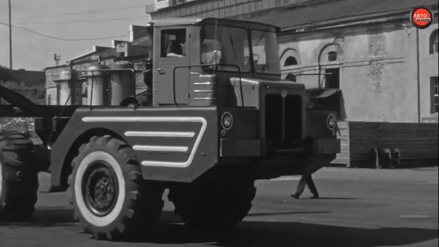 5 САМЫХ РЕДКИХ ТРАКТОРОВ СССР. смотреть онлайн