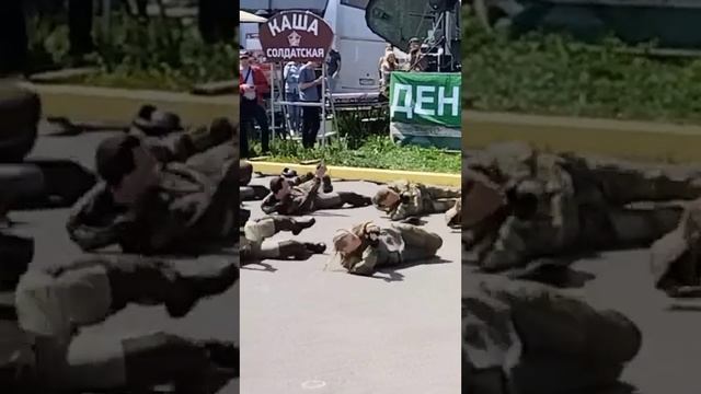 Показательные выступления курсантов Института пограничной службы Республики Беларусь смотреть онлайн
