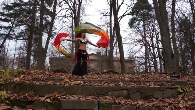 Dancing Fantasy for Halloween with Fan (variant two) front cam смотреть онлайн