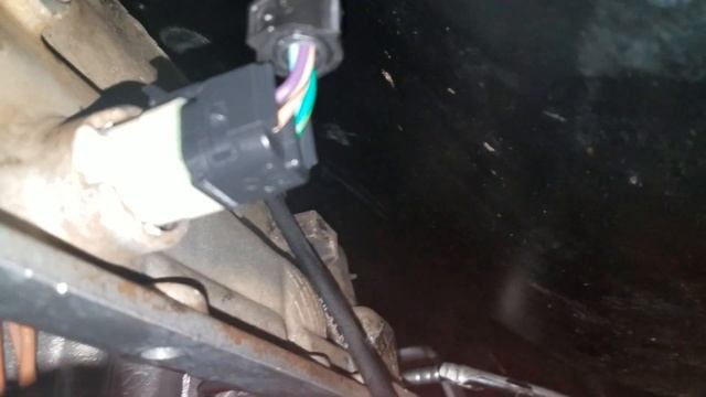 Testing a TCC solenoid in the pan смотреть онлайн