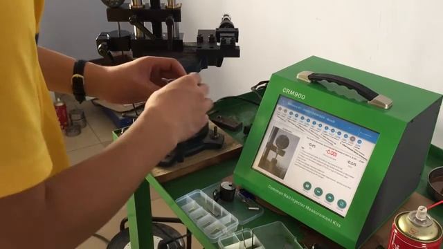 CRM-900 common rail stage III tool - Adjust Solenoid Spring Compression смотреть онлайн