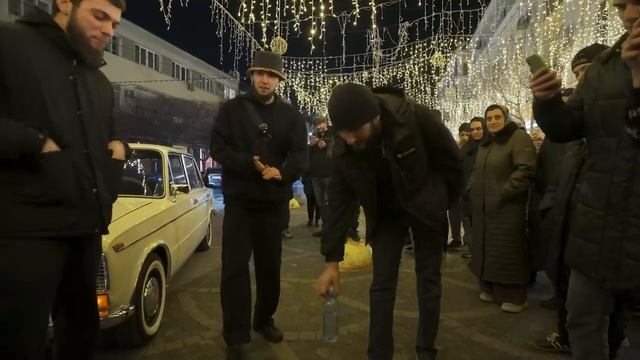 Легендарная гонка CLS 63 против M5F90! банан загорелся!?