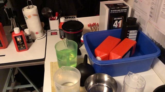 SVILUPPO PELLICOLA A COLORI CON RAPID KIT ARS IMAGO C 41 смотреть онлайн