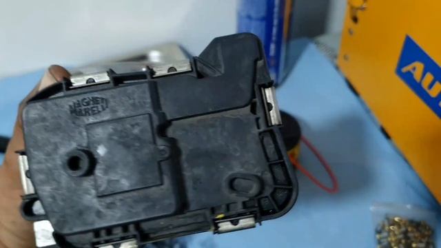 Vw vento, Limpieza del cuerpo de aceleración. смотреть онлайн