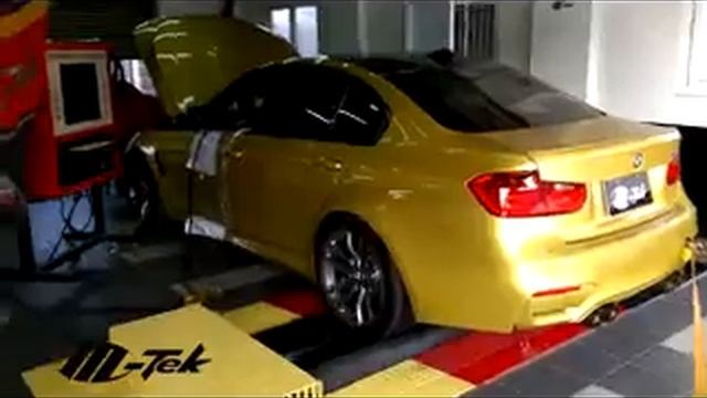 BMW F80 M3 installed M-Tek Chiptuning 100-200km and dyno test not racechip dte tmc смотреть онлайн