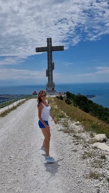 Бухта. Геленджик. Поклонный крест смотреть онлайн