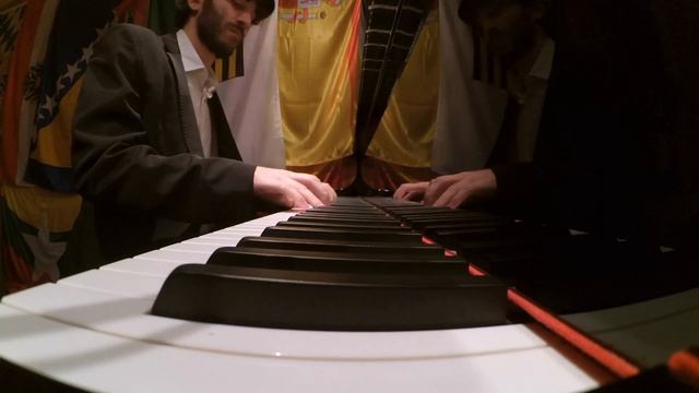 Andrea Carri - Universal Gravitation - I Play Mine 2020 version смотреть онлайн