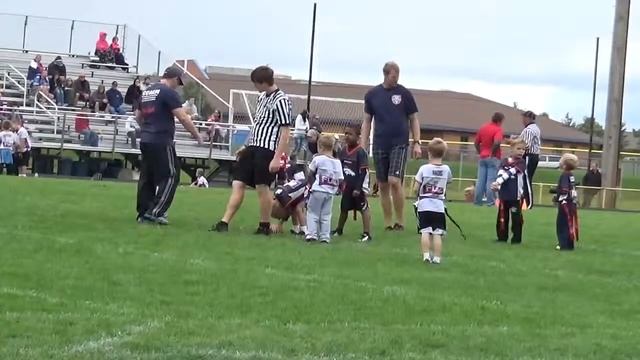 Vincenzo/Rocco's football game, 2nd half смотреть онлайн