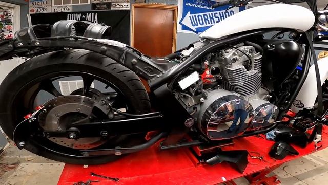 Fury Friday...Honda Fury rear fender T-Mod смотреть онлайн