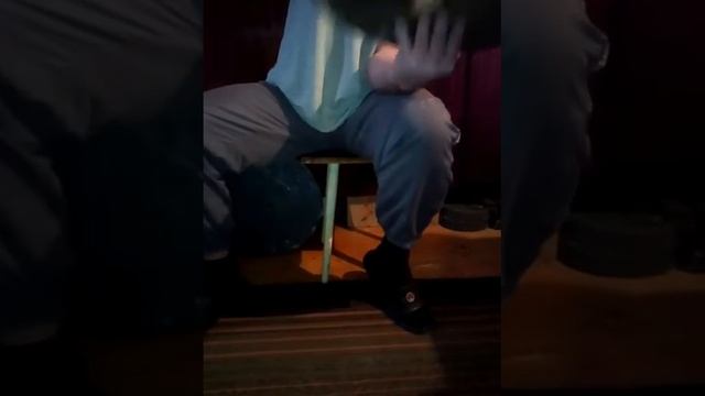Погонял кровь в руках блинчиками 15 и 10 кг смотреть онлайн