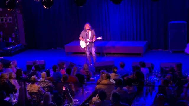 "Duke's on Sunday" (Performed by Henry Kapono Live at the Coach House) 7/19/19 смотреть онлайн