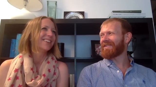 Diferencias en la pronunciación del inglés británico y americano смотреть онлайн