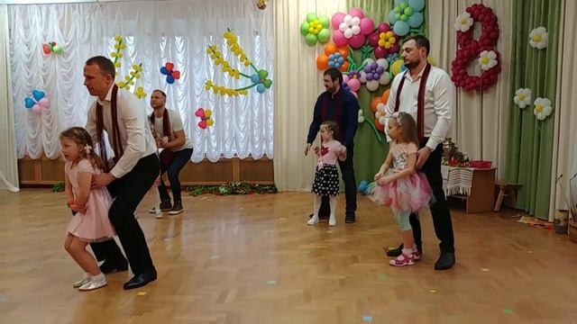 Утренник к 8 марта (сад 208) смотреть онлайн