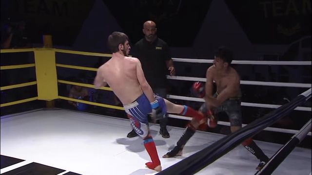ELDAR GADZHIEV vs. YOUSIF MOHAMED смотреть онлайн