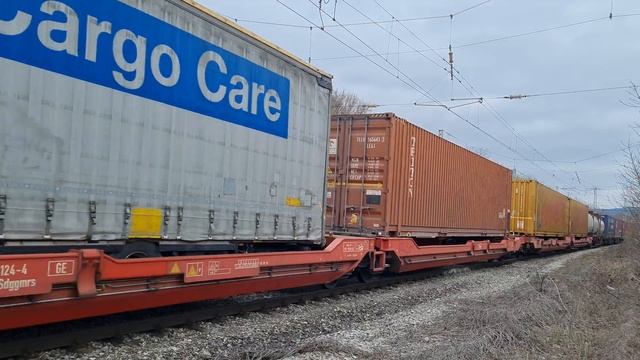 Rail Cargo Carrier с локомотив Siemens Vectron 80 6193 763 смотреть онлайн