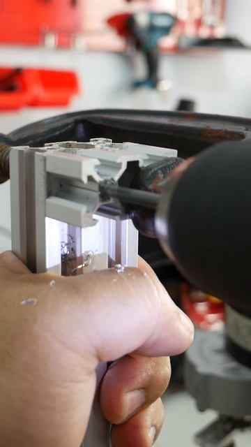 Perfect way to drill holes for aluminum profile assembly смотреть онлайн