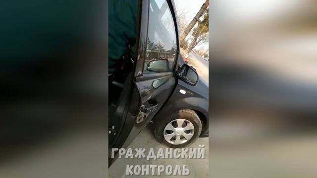 Уз ГАИ. Амалдаги қонунларга бефарқ бўлмаган ҳайдовчи! смотреть онлайн