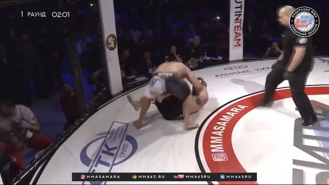 ОНЛАЙН НОКАУТЫ: Александр Емельяненко и его сокрушительный нокаут на турнире "Битва на Волге" смотреть онлайн