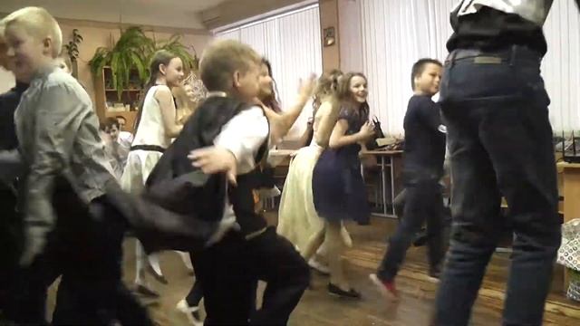 новый год 2017 - 25дек. 19 смотреть онлайн