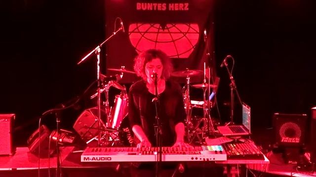 AISATSANA Live @Cologne BUNTES HERZ Festival 2016 – Call Me Back смотреть онлайн