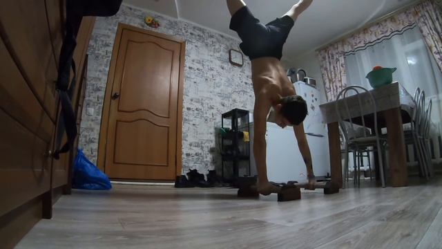 ТРЕНИРОВКА СТАТИКИ, ГОРИЗОНТ, СТОЙКА НА ОДНОЙ смотреть онлайн