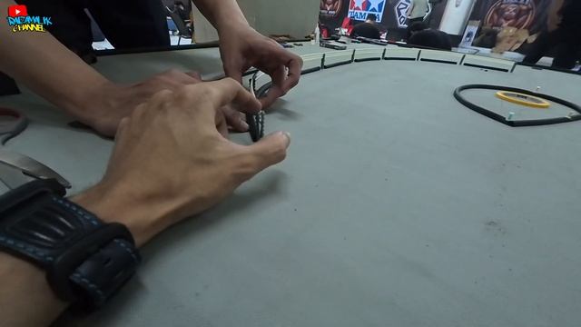 MINI RC DRIFT TRACK [ PERTAMA DI JAKARTA ] BUKA SETIAP HARI !! ADA TRACK TAMIYA JUGA LOH ! смотреть онлайн