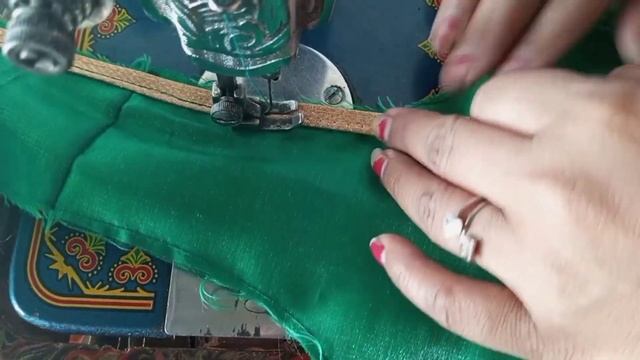 Blouse Re Paiping Kipori Lageibe in odia // Blouse Per Kaise Paiping Lagaye смотреть онлайн