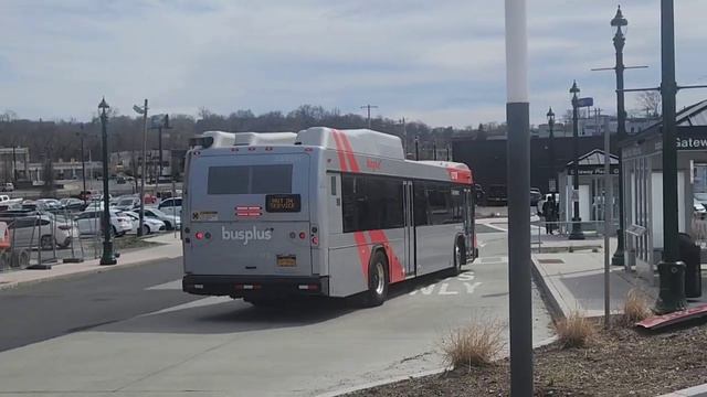 A Small Look at CDTA Gillig Low Floors and BRT HEVs at Gateway Plaza Mobility Transit Hub смотреть онлайн