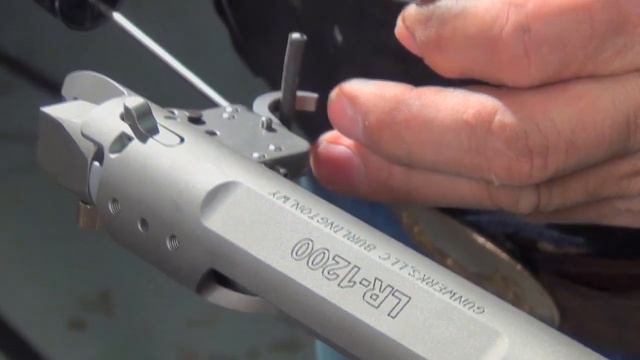 Long Range Rifle Assembly смотреть онлайн