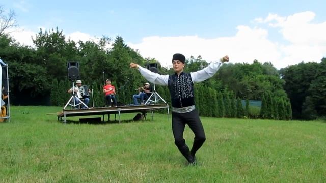 Сейткери Сейтмамбетов - Крымскотатарский танец на "Країна Мрій'14") #FolkRockVideo смотреть онлайн