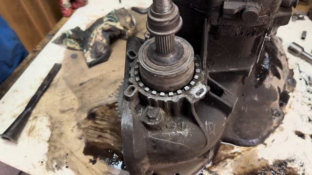 Opel Zafira б! Снимаем КПП (f17) и офигиваем!😱