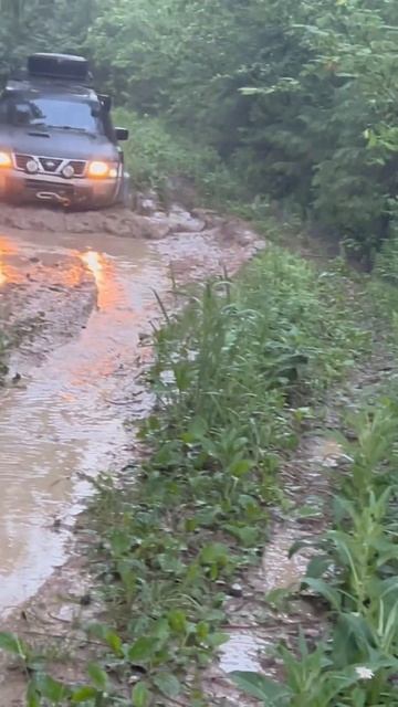 Nissan Patrol на 35 нортеках #offroad #оффроад #adventure #ниссан #патрол смотреть онлайн
