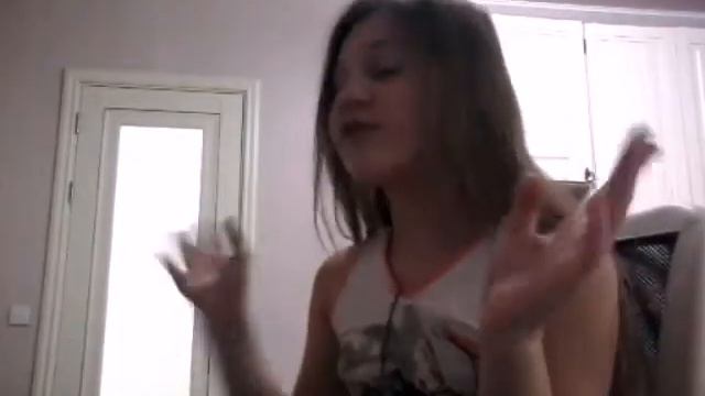 Я ем зубную пасту!!! Вызов-принят :Polina Like смотреть онлайн