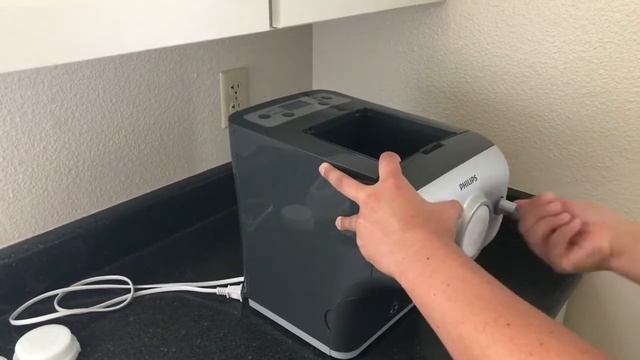 Assembling the Phillips Smart Pasta Maker смотреть онлайн