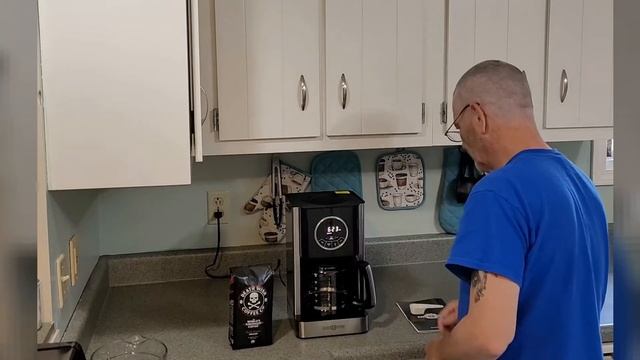 12-Cup Drip Coffee Machine with Glass Carafe, Automatic, Keep Warm, 24H Programmable Timer, смотреть онлайн