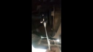 Dacia Logan устраняем течь масла из под внутреннего левого пыльника